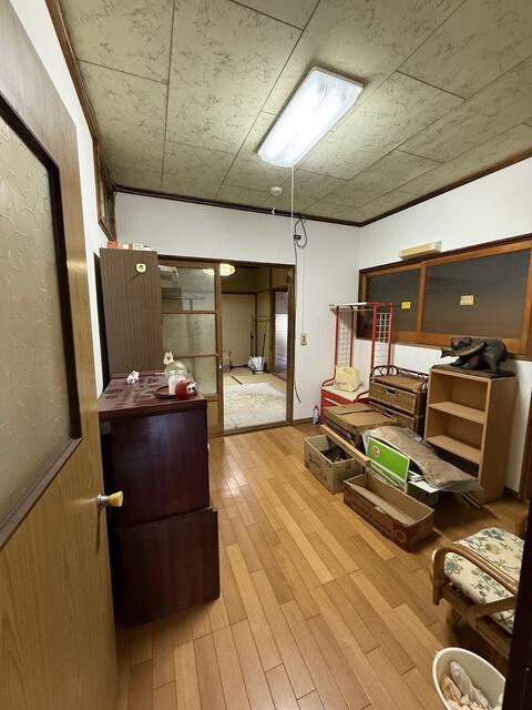 detached 富山県中新川郡上市町石浦町 地図を見る