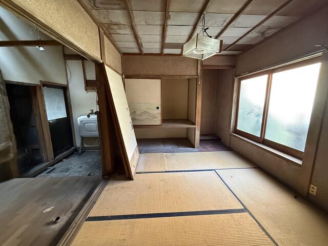 detached 富山県中新川郡上市町西中町 地図を見る