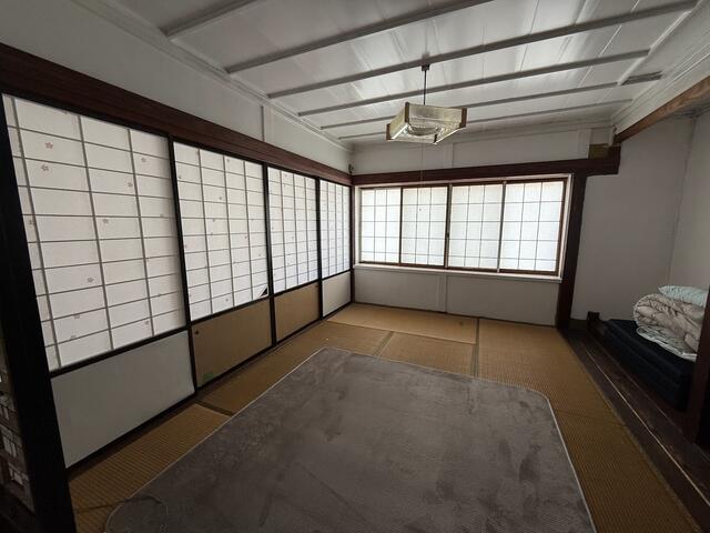 detached 富山県中新川郡上市町森元町 地図を見る