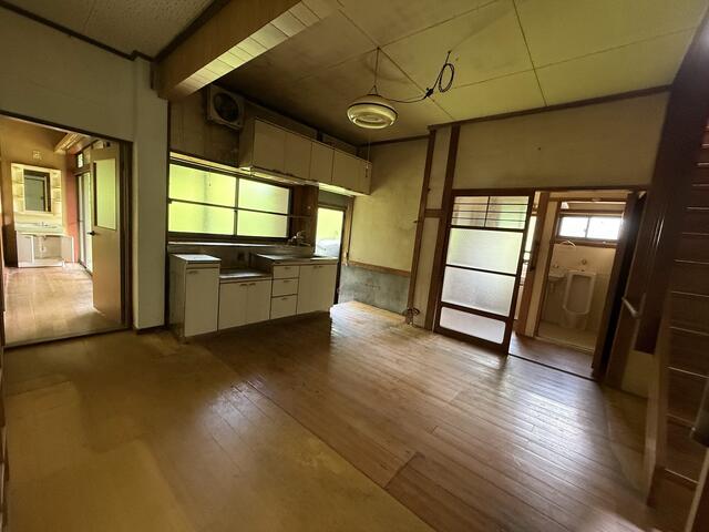 detached 富山県中新川郡上市町北島 地図を見る