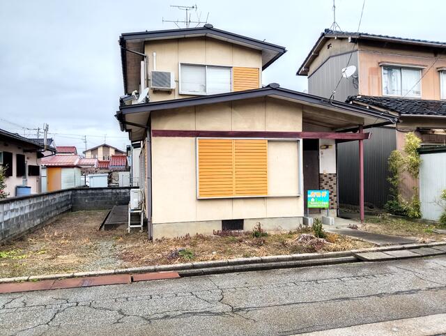 現地（外観）