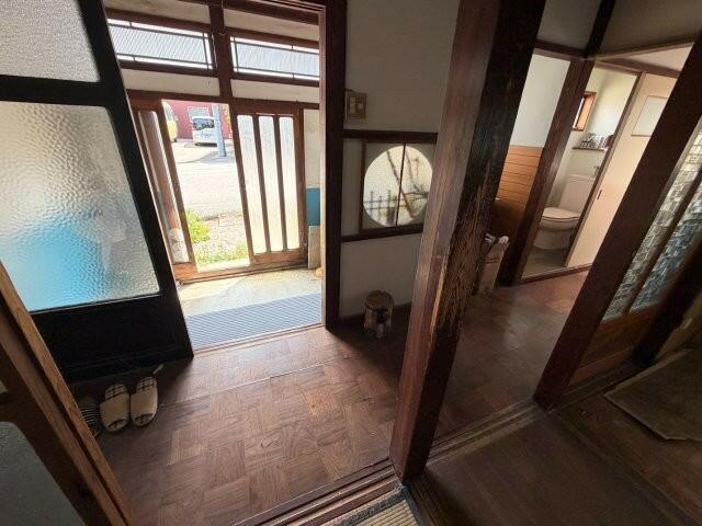 detached 富山県高岡市伏木古府元町 地図を見る