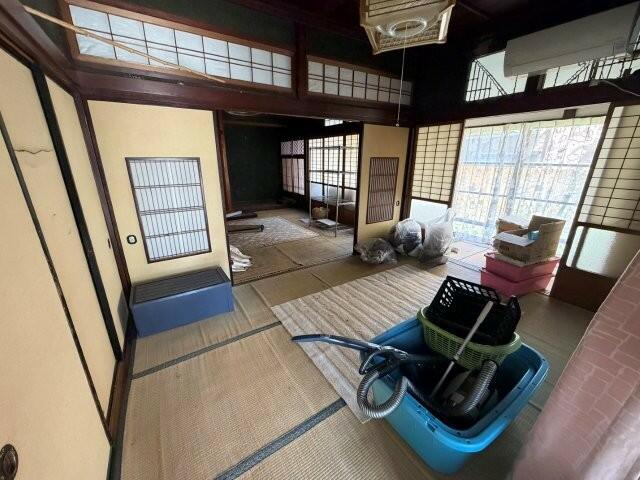 detached 富山県高岡市伏木古府元町 地図を見る