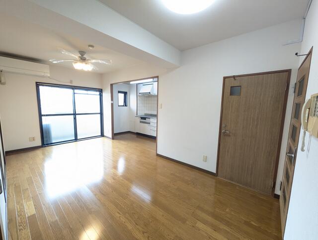 リビング／ＬＤＫ