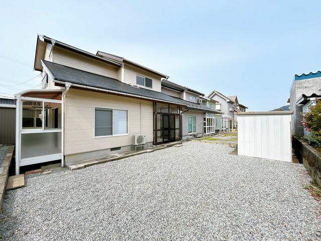detached 富山県下新川郡朝日町桜町 地図を見る
