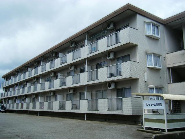 現地（外観）