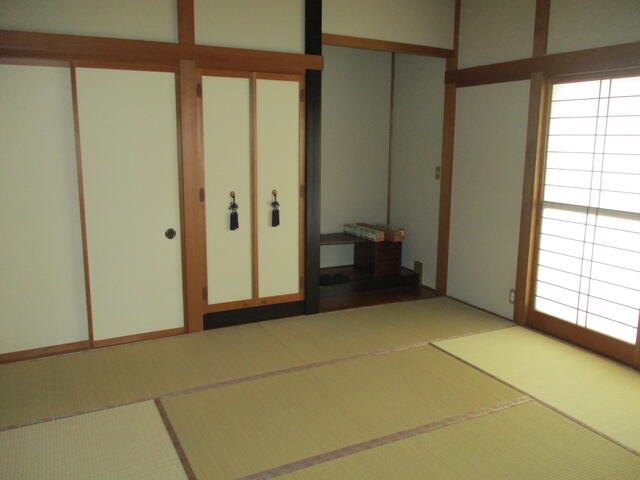 リビング以外の居室／和室