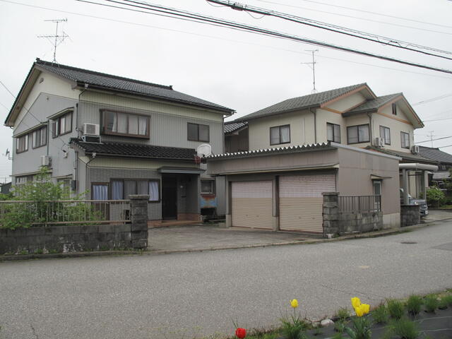 富山県魚津市の一戸建て | 650万円 | 7LDK | 333.06m² | Akiyama house finder