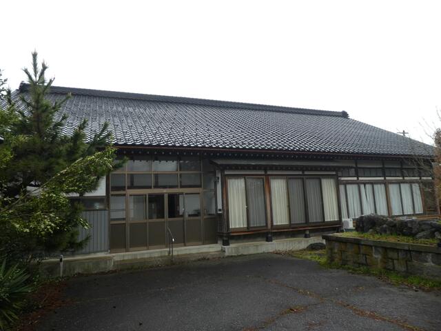 detached 富山県中新川郡立山町渕上 地図を見る
