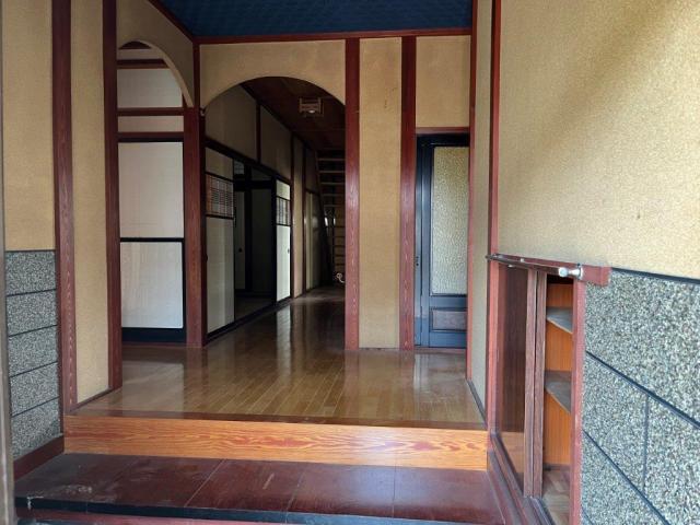 detached 富山県小矢部市蓮沼 地図を見る