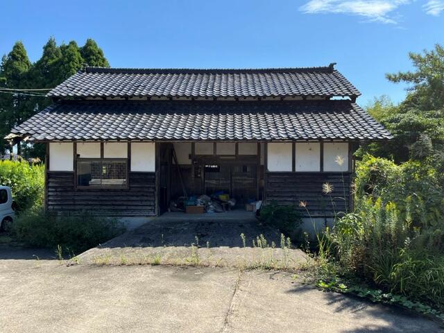 detached 富山県小矢部市松尾