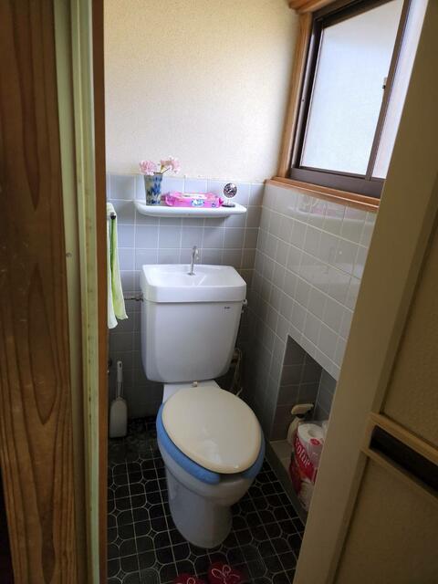 detached 富山県高岡市守護町２丁目 地図を見る