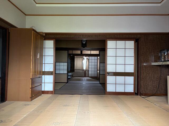 detached 富山県氷見市中央町 地図を見る
