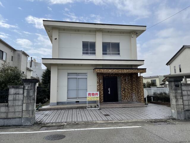 富山県富山市の一戸建て | 710万円 | 7K | 885.75m² | Akiyama house finder