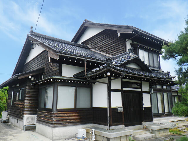 detached 富山県滑川市北野 地図を見る