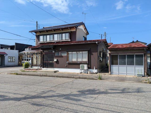 house for sale in Takaoka, Toyama | ¥13,000,000 | 4LDK | Akiyama hous…