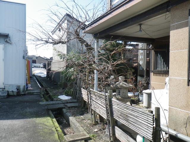detached 富山県高岡市清水町１丁目 地図を見る
