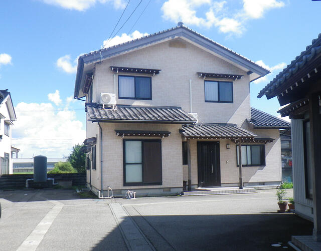 現地（外観）／貸家（奥側）