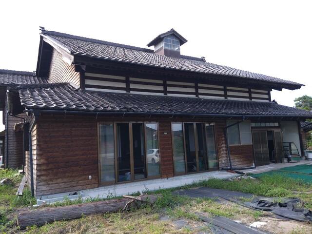 detached 富山県射水市海老江練合 地図を見る