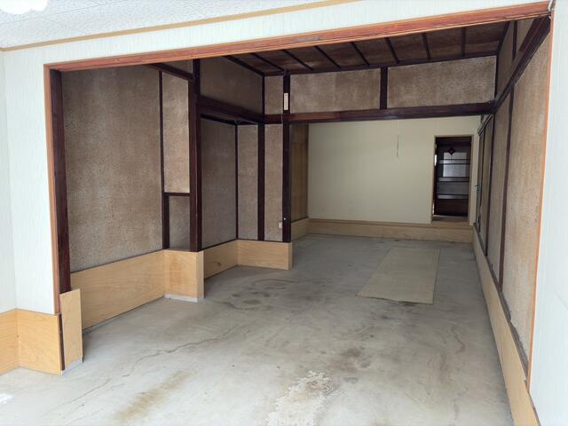 detached 富山県射水市港町