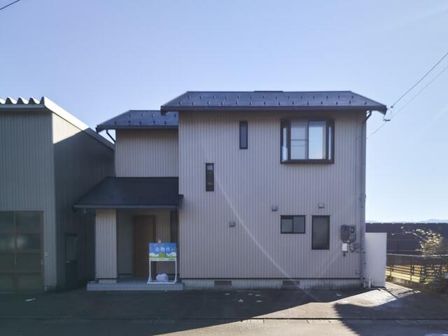 detached 富山県小矢部市西島