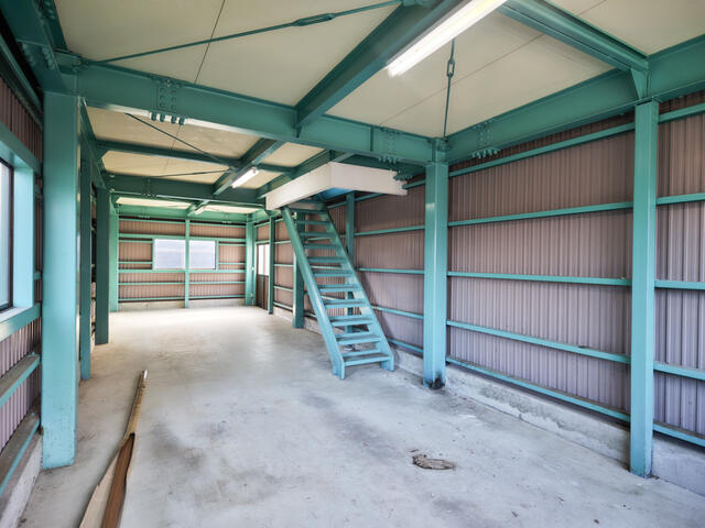 detached 富山県小矢部市西島