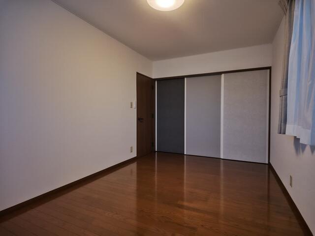 detached 富山県小矢部市西島