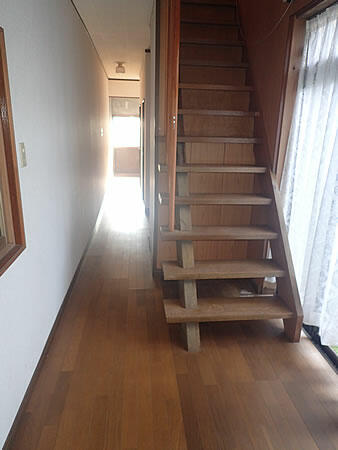 detached 富山県氷見市栄町 地図を見る