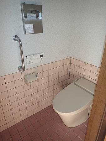 detached 富山県氷見市栄町 地図を見る