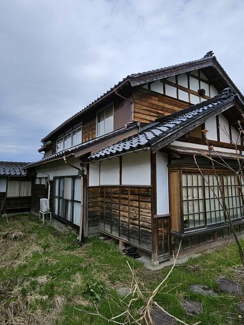 detached 富山県南砺市山斐