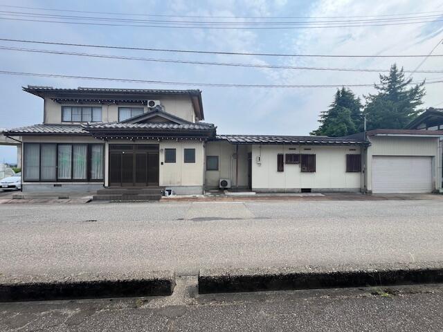 【中古】 富山市・高岡市の中級・　短大卒程度／初級・高卒程度（2020年度版） 書籍検索 - 実務教育出版
