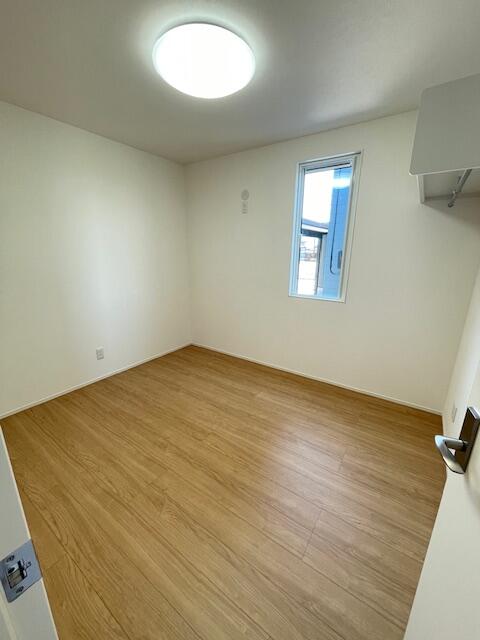 detached 富山県小矢部市金屋本江 地図を見る