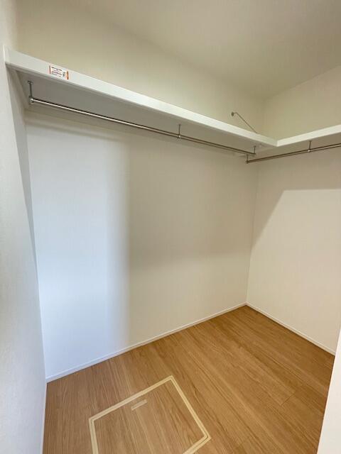 detached 富山県小矢部市金屋本江 地図を見る