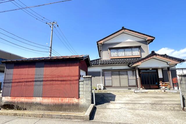 富山県高岡市の一戸建て | 780万円 | 6DK | 330.48m² | Akiyama house finder