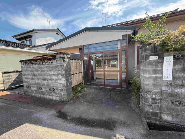 現地（外観）