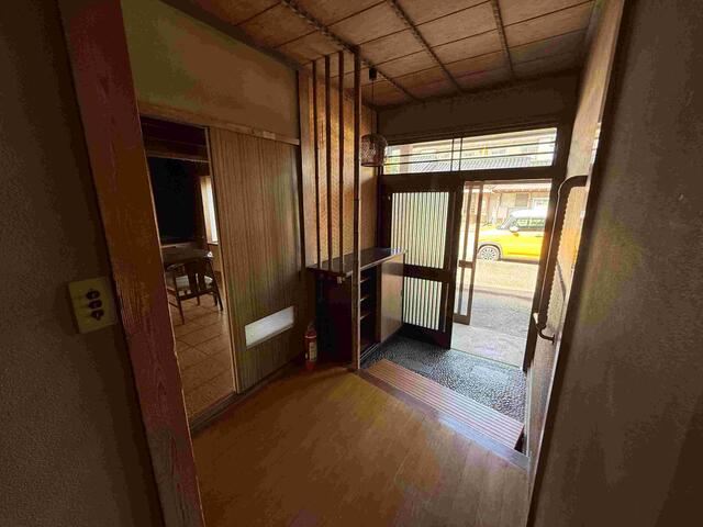 玄関