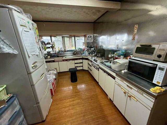 detached 富山県下新川郡入善町小摺戸 地図を見る