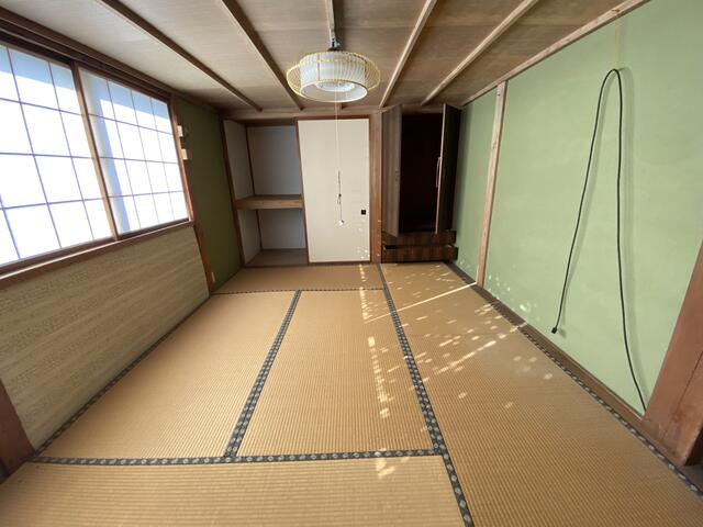 detached 富山県下新川郡入善町椚山 地図を見る