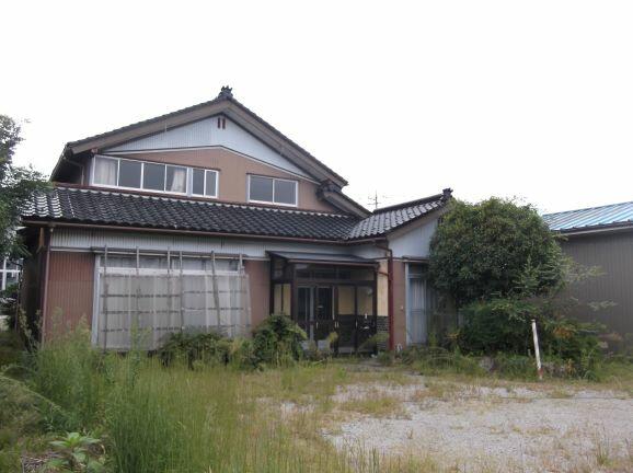 detached 富山県下新川郡入善町椚山 地図を見る