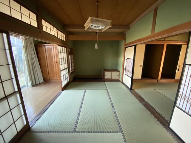 detached 富山県下新川郡入善町椚山 地図を見る