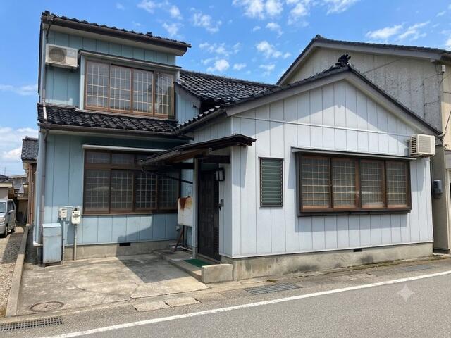 detached 富山県魚津市緑町