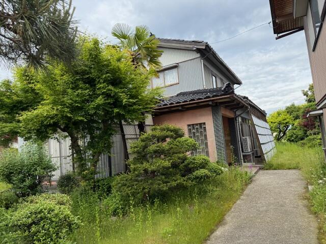 detached 富山県砺波市林