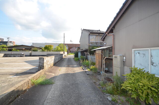 detached 富山県高岡市大坪町１丁目