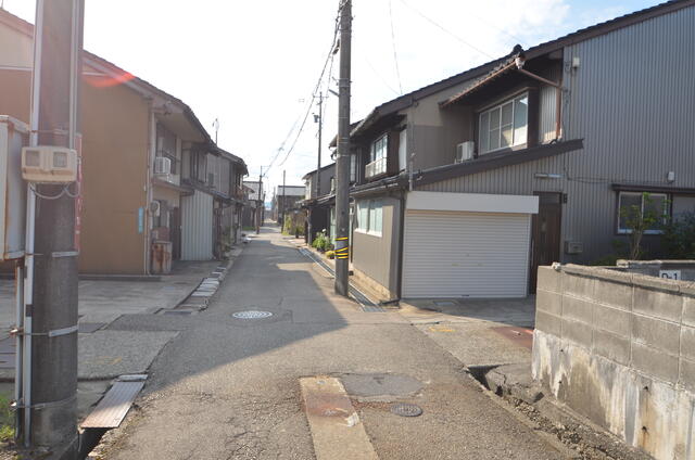 detached 富山県高岡市大坪町１丁目