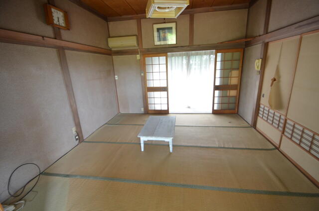 リビング以外の居室／縁側がある和室／撮影日2024-06-21