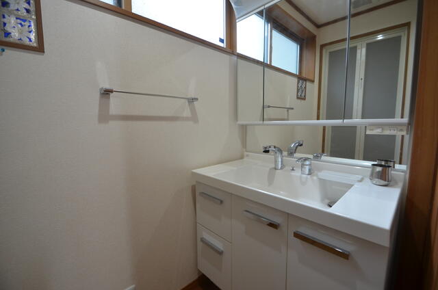 townhouse 富山県富山市八尾町下新町 地図を見る