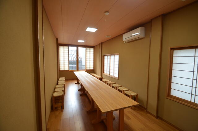 townhouse 富山県富山市八尾町下新町 地図を見る