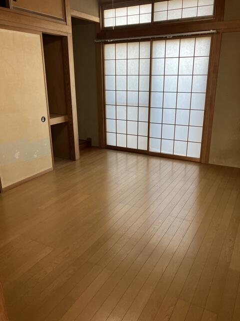 リビング以外の居室／２階