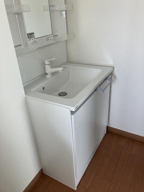 洗面台・洗面所／２階