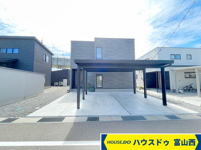 富山県射水市の一戸建て | 3240万円 | 4LDK | 213.72m² | Akiyama house finder
